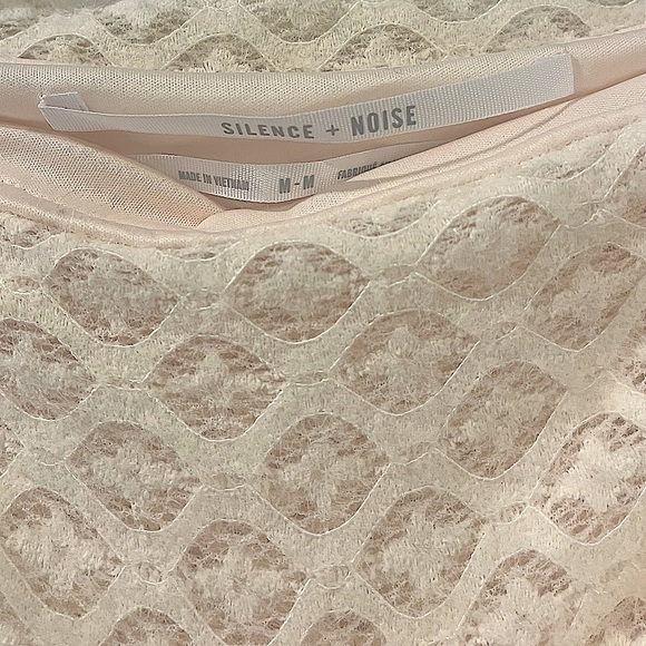 Off the shoulder Urban Outfitters Asymmetrical Dress - Picture 3 of 3